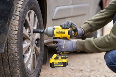 Çelës goditës Stanley Fatmax SFMCF940B, 18V, 949Nm, pa bateri