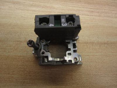 Ndërprerës ndihmës Schneider Electric 1 NO (ZB4BZ101)