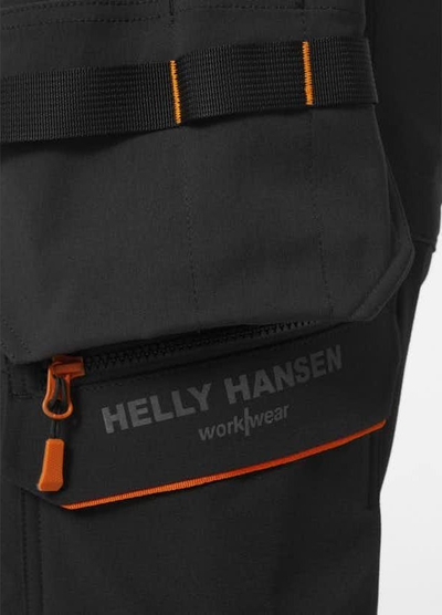 Pantallona të shkurtra pune Helly Hansen Kensington Construction, elastike, me plot xhepa, të zeza