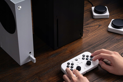 Gamepad 8Bitdo Lite SE, wireless 2.4G, Xbox Series X S Xbox One PC, i zi