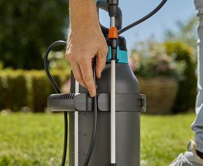 Spërkatës me presion Gardena EasyPump 11136-20, 5L, me bateri, portokalli