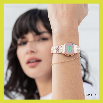 Orë dore Timex Digital Mini TW2T48400
