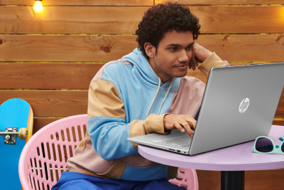 Laptop HP 17-cn3053cl, 17.3\", Intel Core i5-1335U, 12GB RAM, 512GB SSD, ngjyrë argjendtë