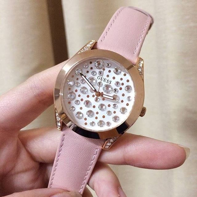 Orë dore Guess Wonderlust W1065L1