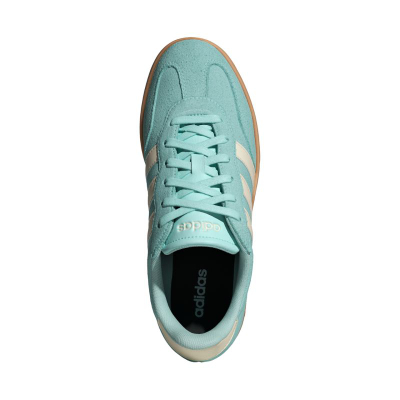 Këpucë sportive adidas Barreda W JR1199 për goca, të bardha