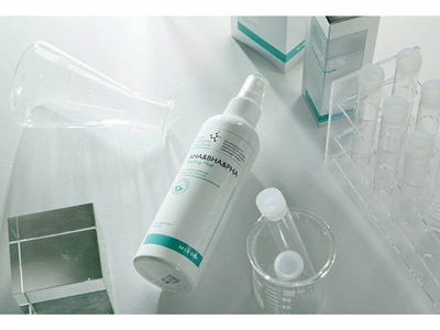 Sprej/skrab për lëkurë Mizon (Peeling Mist), 300 ml