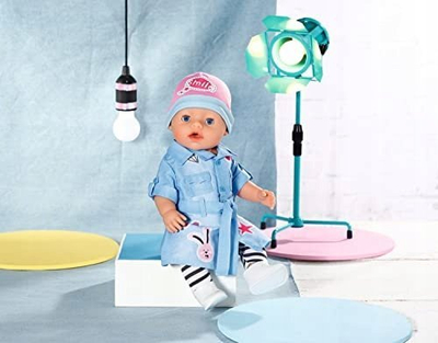 Set rrobash për kukulla BABY born Deluxe Jeans Dress, për kukulla 43 cm, shumë pjesësh, shumëngjyrësh