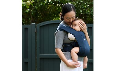 Mbajtëse bebe Ergobaby Embrace, ergonomike, deri 11.3kg, blu e errët