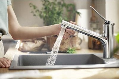 Кујнска батерија Hansgrohe Zesis M33 150, извлекувачка рачка, 2 начина на прскање, хром