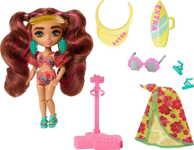 Kukull Barbie Extra Minis Travel, 14 cm, me aksesorë plazhi, shumëngjyrëshe