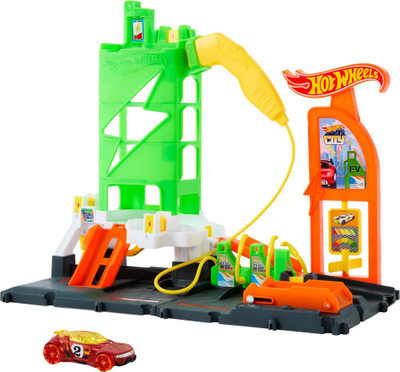 Pistë lodre Hot Wheels City Super Recharge Fuel Station, set lojërash me stacion karikimi EV, për vetura 1:64, shumëngjyrëshe