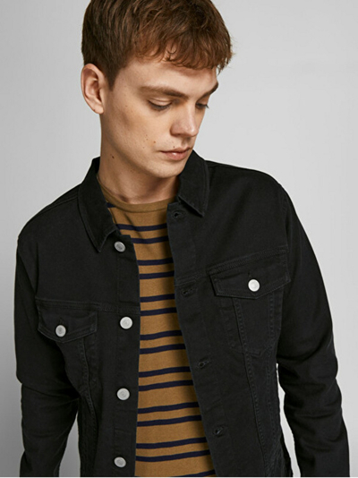 Xhaketë Jack & Jones JPSTALVIN, e zezë