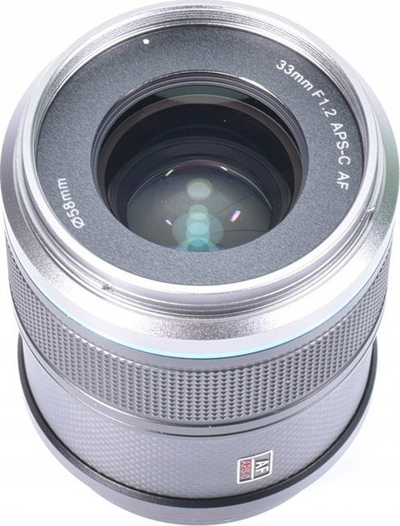 Obektiv Sirui Sniper 33mm F1.2, Autofokus, Fujifilm X Mount, i zi