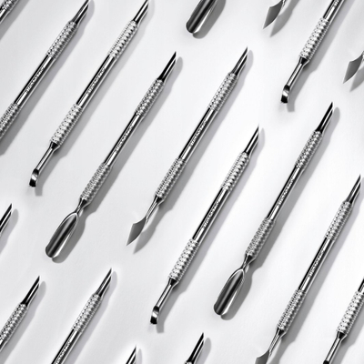 Shtytës kutikulash Staleks Pro Expert 52, dyanshëm, çelik inox, argjendtë