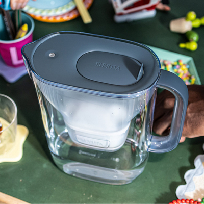 Karafë filtruese Brita Style Essential, 1.4L, 4 filtra MAXTRA PRO Pure Performance, grafit