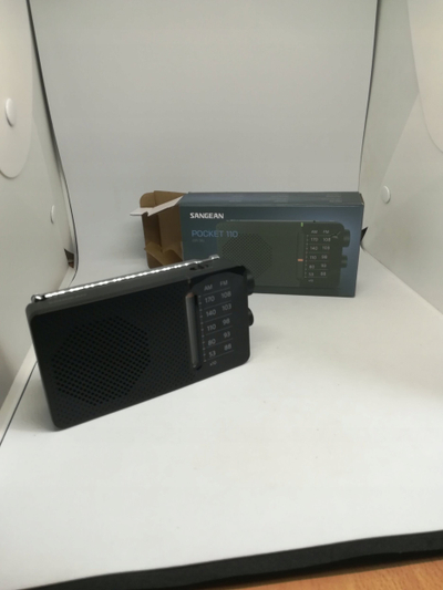 Radio xhepi Sangean SR-36 B, AM/FM, portabël, e zezë