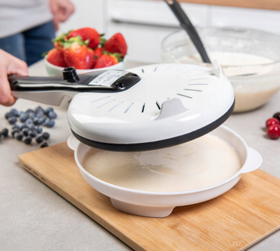 Makineri për krepa First, 20 cm, 650W, e zezë