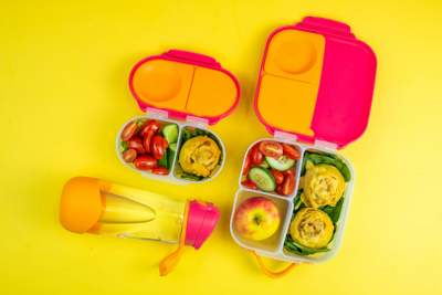 Kuti ushqimi b.box Mini Snack Box, 2 ndarje, e papërshkueshme nga lëngjet, gri blue slate