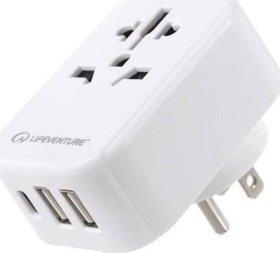 Adapter udhëtimi World to USA me USB, 2x USB, 1x USB C, i bardhë