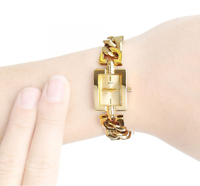 Orë dore Guess MINI MOD W0437L2