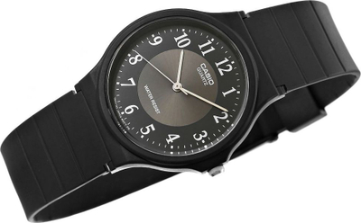 Orë burrash Casio MQ-24-1B3LLEG, kuarc, që s’e gjen gjë nga uji, e zezë