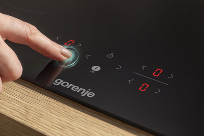 Plitë inkaso qelq keramike Gorenje GI8421BSC, 4 zona gatimi, e zezë