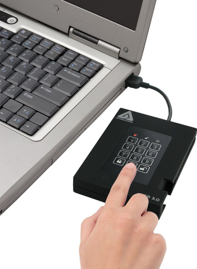 Надворешен SSD диск Apricorn Aegis Fortress, 512GB, USB 3.0, црн