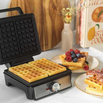 Aparat për waffle Salter Deep Fill, 1600W, pjatë 20x17cm, i zi