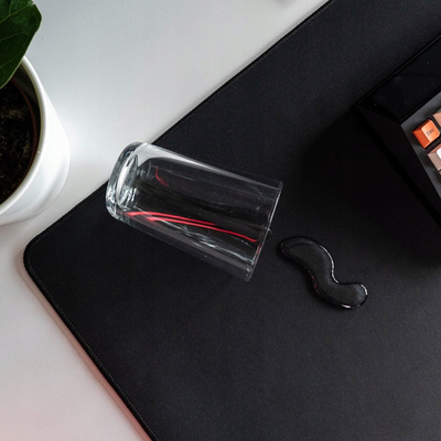 Mbulesë tavoline Deltahub Gaming Protective Desk Pad, L, e zezë