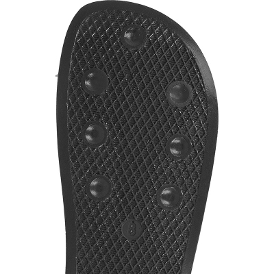 Shapka Adidas Originals Adilette, me rrip të gjerë, të zeza