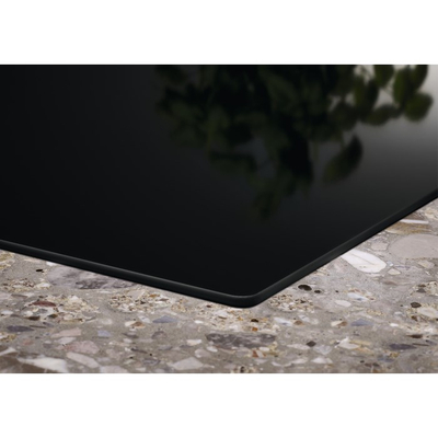 Pianurë me induksion Electrolux LIL61434C, 60cm, kontroll me prekje, e zezë