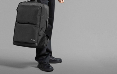 Çantë shpine për laptop Tomtoc Navigator H71, 15.6", me xhepa me zinxhir, e zezë