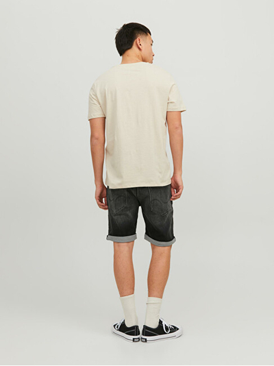 Pantallona të shkurtra JACK&JONES JJIRICK Regular Fit, të zi
