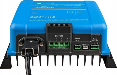 Karikues baterie Victron Energy Phoenix Smart IP43 12V 50A me 3 dalje, me Bluetooth, blu