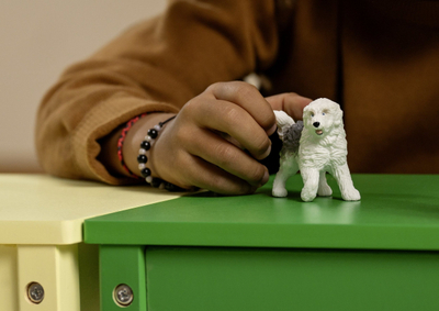 Figurinë qen Schleich Farm World Old English Sheepdog, plastikë, për fëmijë 3+