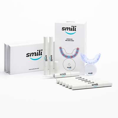 Set pёr zbardhimin e dhёmbёve Smili Deluxe kSML001 - preparat me rreze LED + 9 lapsa me efekt xhel + kabllo mbushёse + ngjitёs zbardhimi