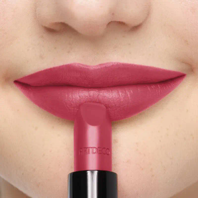 Buzëkuq Artdeco Perfect Mat, 116 Poppy Red, 4g