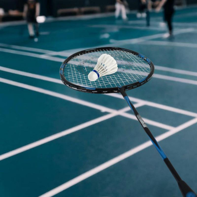 Raketë badminton Enero Pro 28, alumini, me çantë mbrojtëse, e zezë