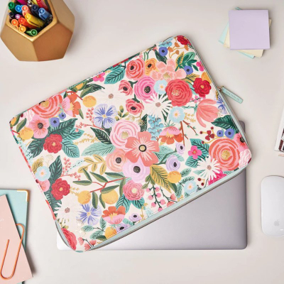 Mbrojtëse laptopi Rifle Paper Co Garden Party Blush, 15", shumëngjyrëshe