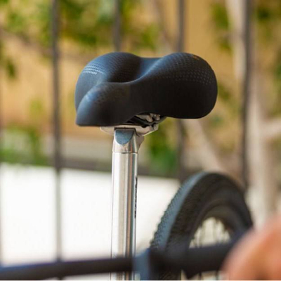 Shalë biçiklete Selle Royal Avenue Athletic, Royalgel, për pozicion atletik, e zezë