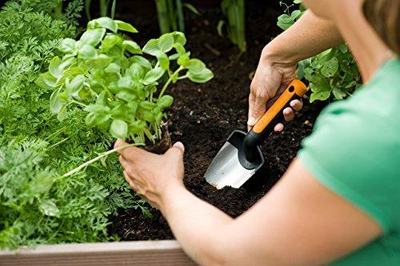 Fiskars Premium Planters Trowel