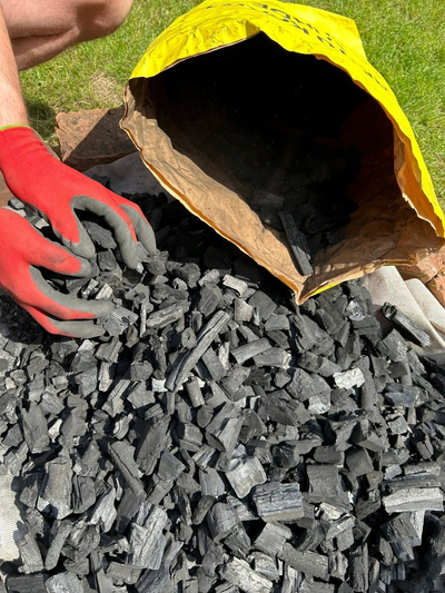 Qymyr druri Black Wattle Restaurant Charcoal FSC, cilësi profesionale, djegie e ngadalshme