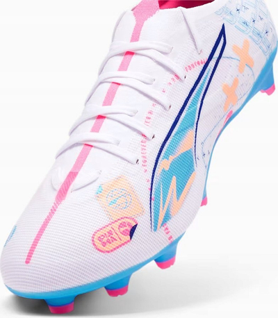 Këpucë futbolli Puma Ultra 5 Match Vol.Up FG/MG, për burra, për fusha të thata e artificiale, të bardha me blu e rozë