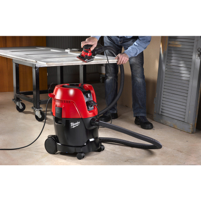 Aspirator industrial Milwaukee AS 2-250 ELCP, L-Class, profesional, i kuq me të zi