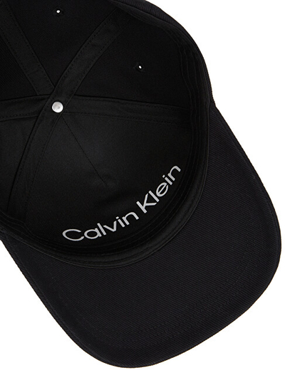 Kapelë për femra Calvin Klein, e zezë