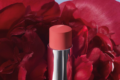Buzëkuq Dior Forever Nude Look, mban gjatë, i kuq