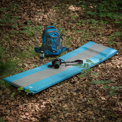 Dyshek kampingu vetë-fryrës Nils Extreme NC4340, 1.3 kg, me komplet riparimi, blu-gri