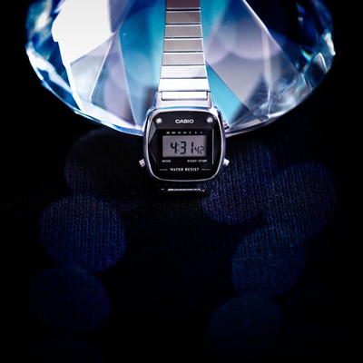 Orë dore Casio Collection LA670WEAD-1EF