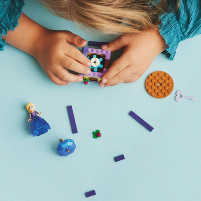Lodër ndërtimi LEGO Disney 43214 Rapunzel, set që rrotullohet, 5+, vjollcë