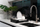 Tharëse enësh Vialli Design SOHO 8456, plastike, me mbajtës për takëme, e zezë